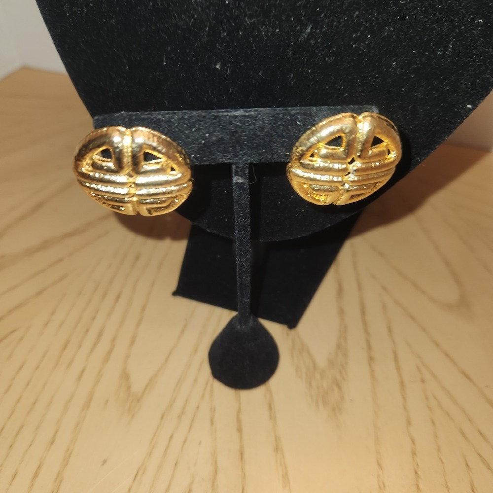 GIVENCHY  LOGO Gold Tone Pierced Vintage Earrings. - Picture 2 of 9